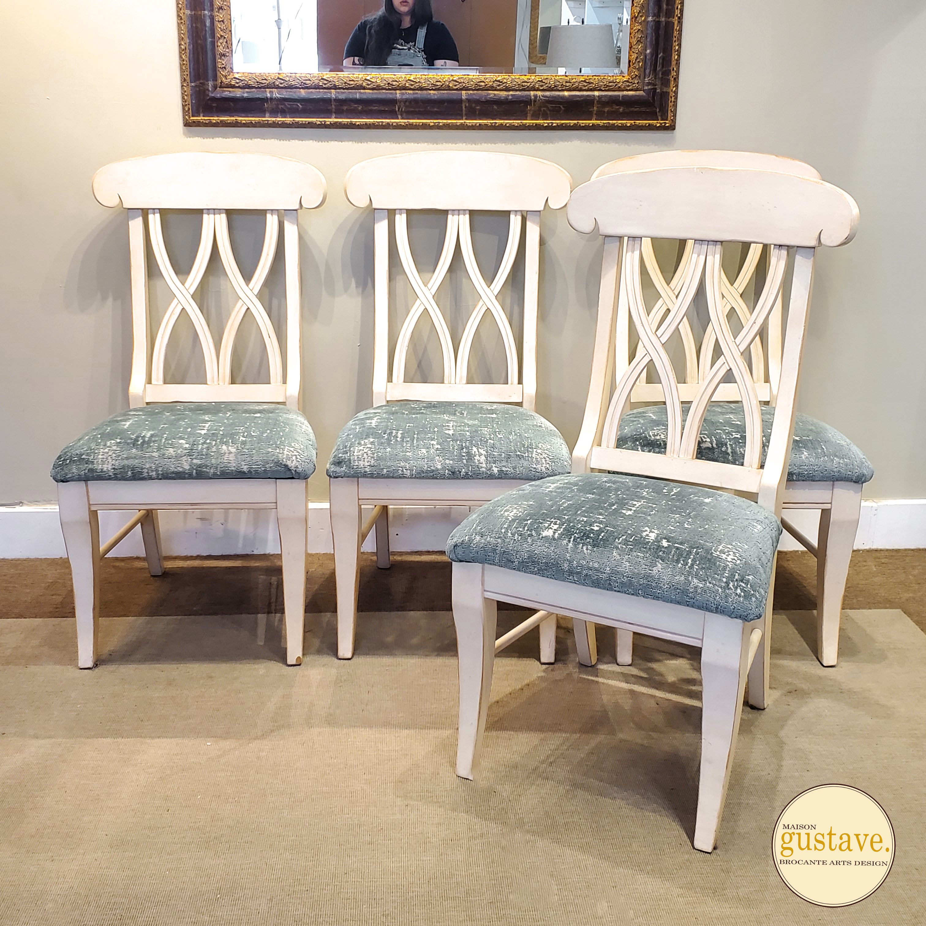 Ensemble de 4 chaises en bois | Assises restaurées