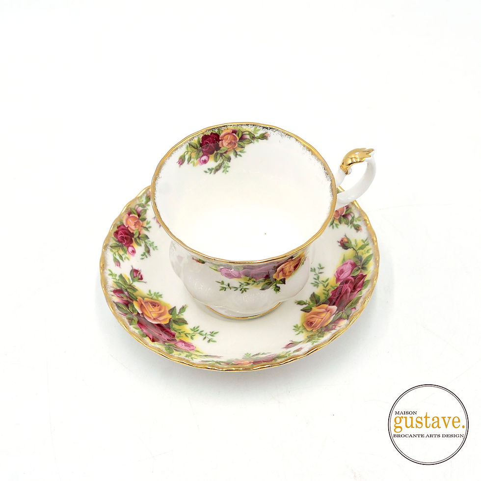 Miniature : Tasse et soucoupe Royal Albert | Old Country Roses