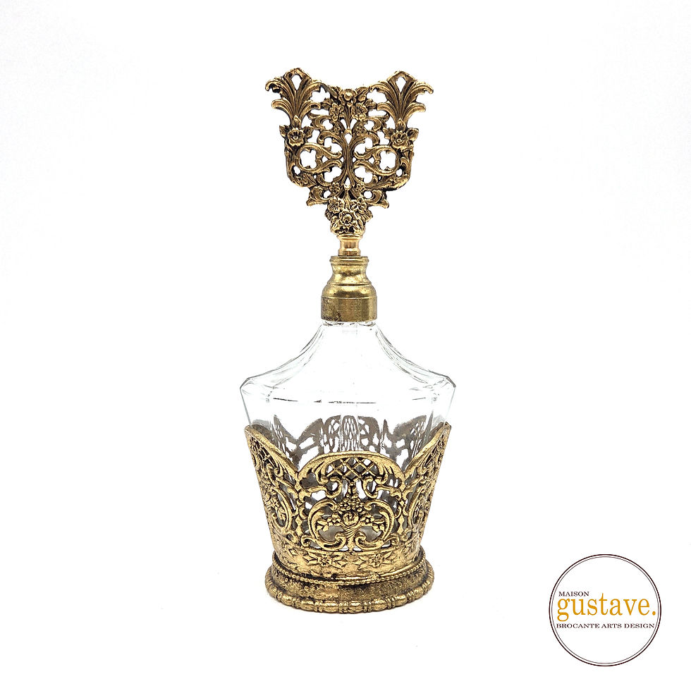 Flacon de parfum en filigrane doré | Motif de roses