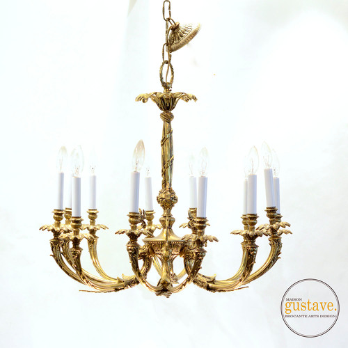 Grand luminaire en laiton à 12 branches | Maison Gustave
