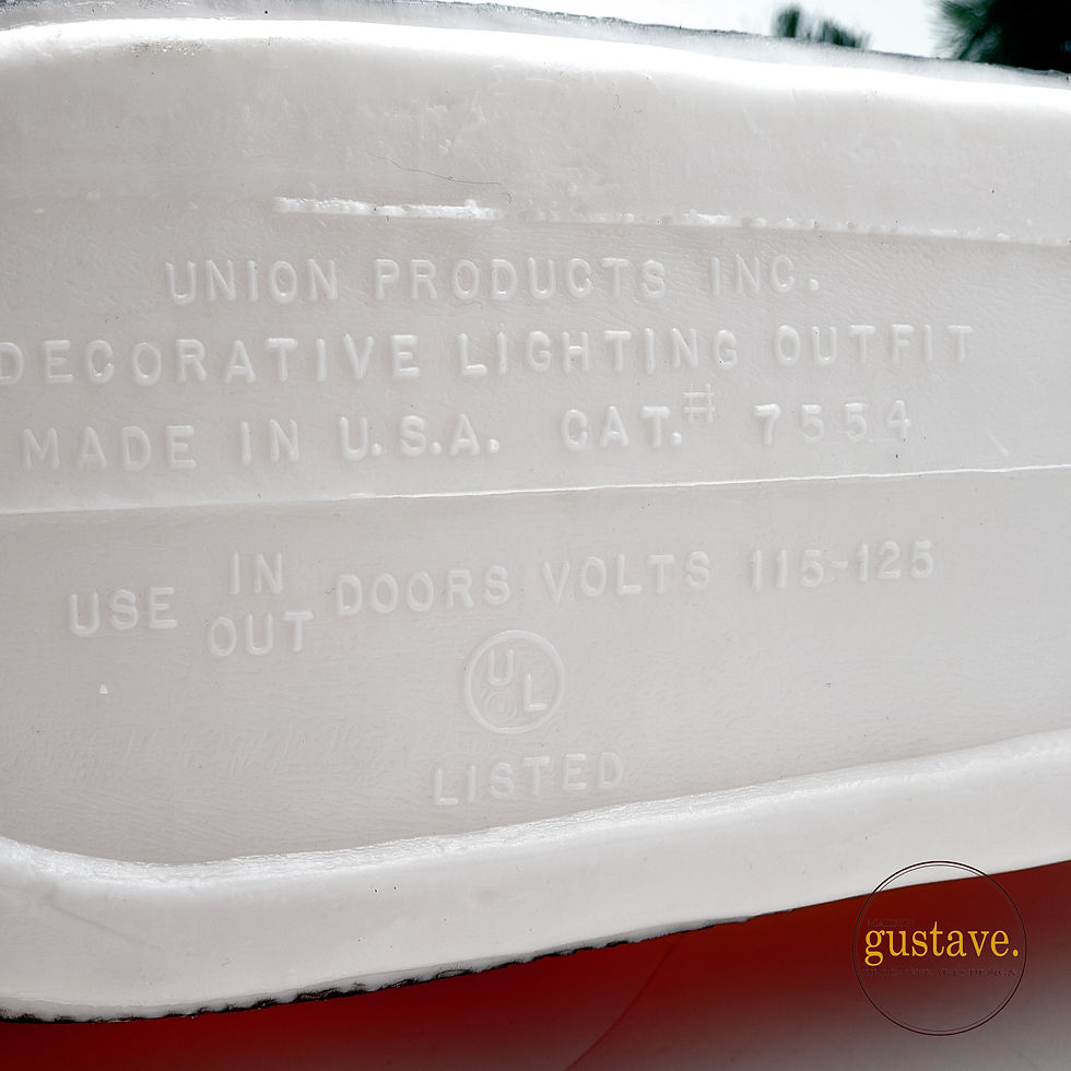 Miniature : Traîneau du Père-Noël blow mold | Union Products Inc.