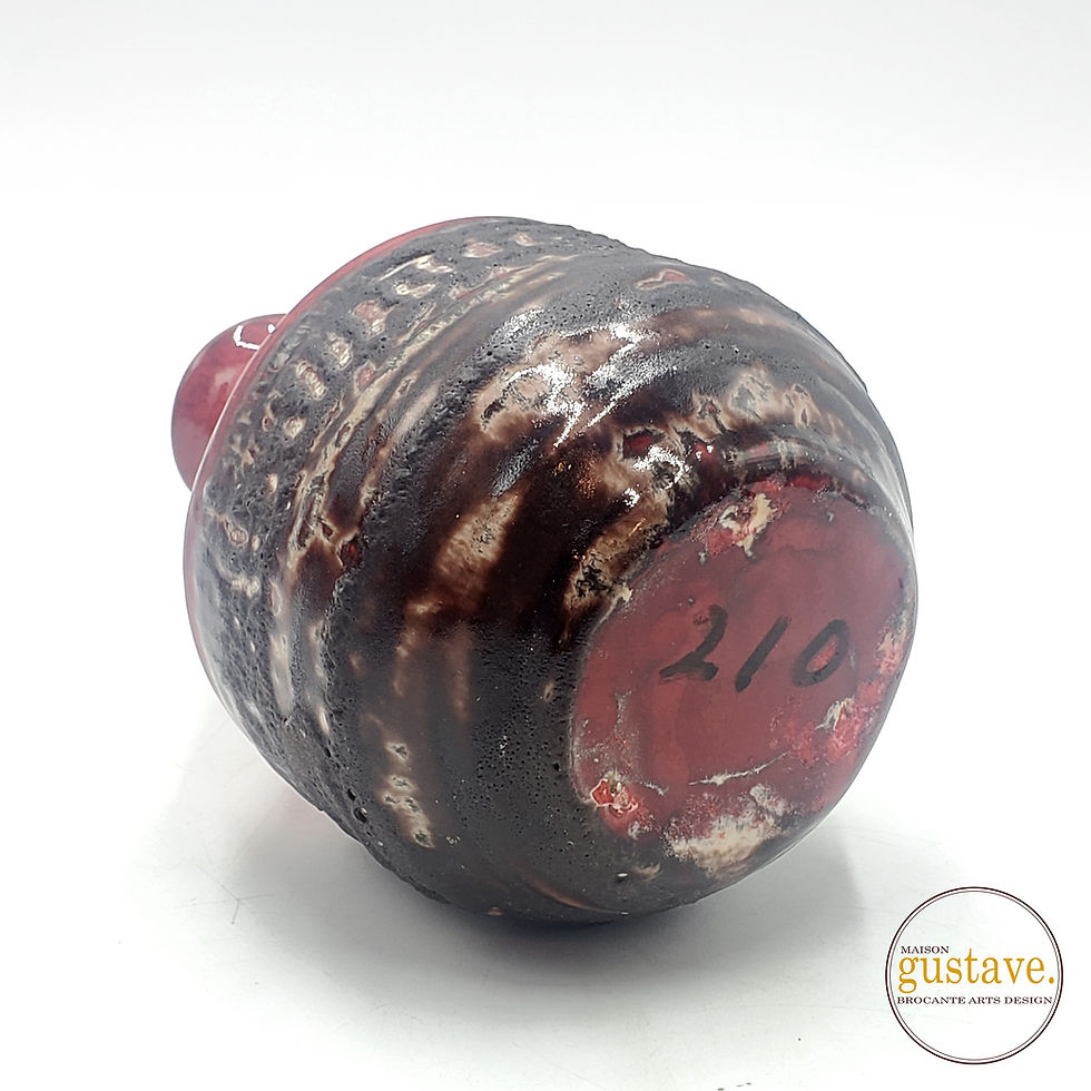 Miniature : Vase en céramique Fat lava et glaçure rouge