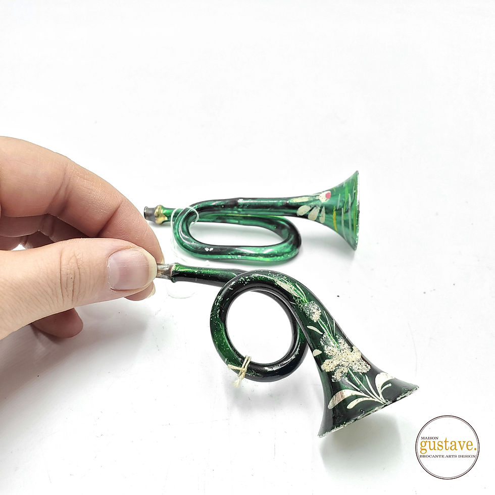 Trompettes en verre peintes à la main | Ornement de Noël