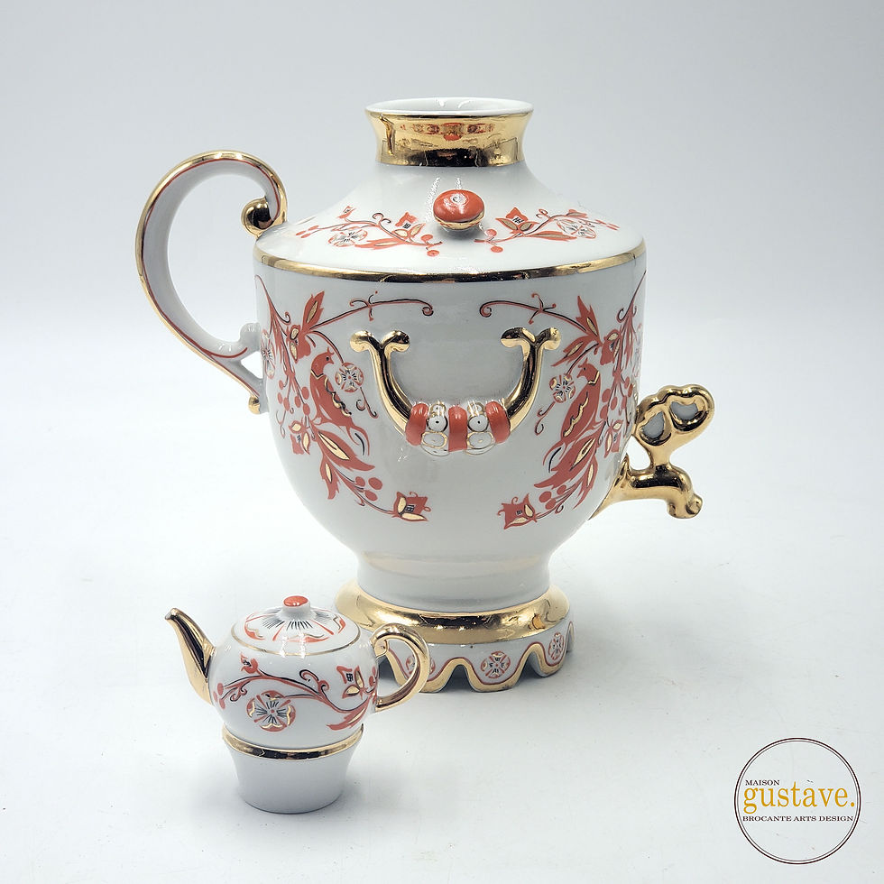 Miniature : Décanteur et tasses en porcelaine Lomonosov | USSR