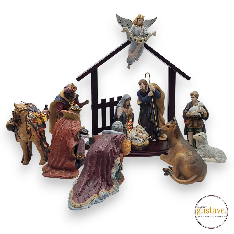 Grande crèche | Scène de nativité en porcelaine