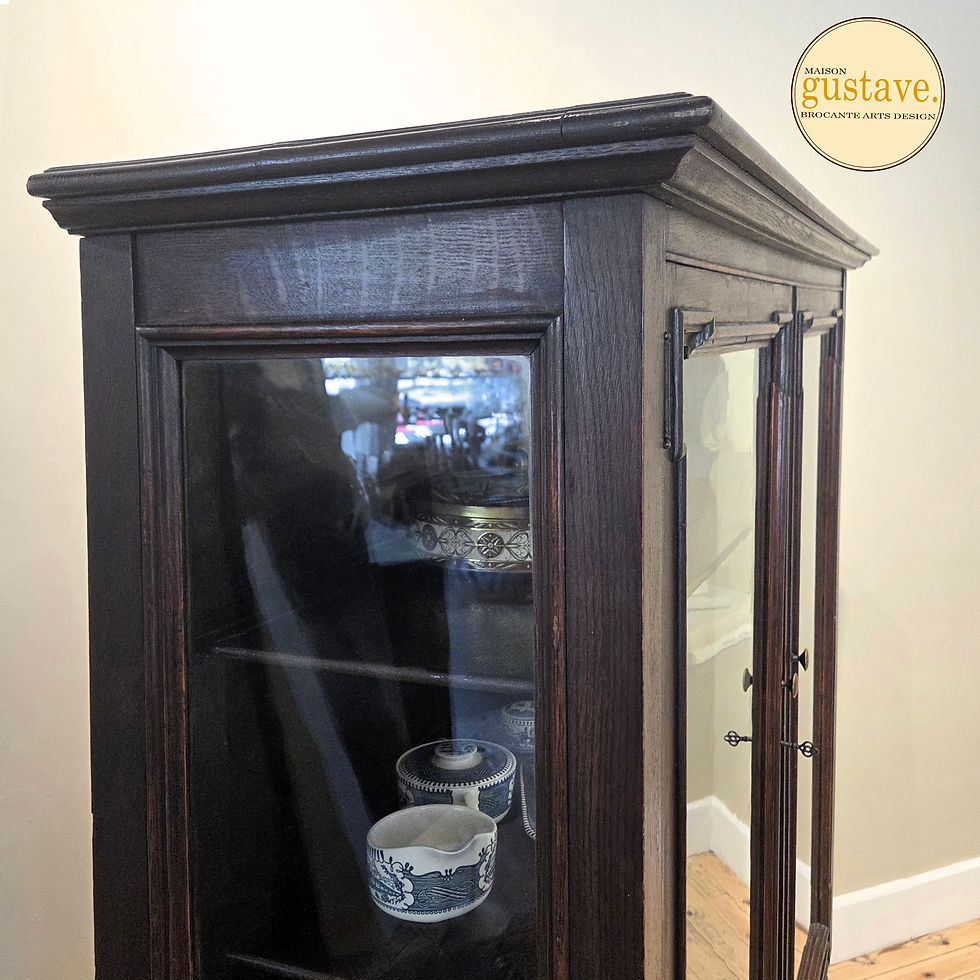 Miniature : Buffet | Curio en bois vitré sur trois côtés