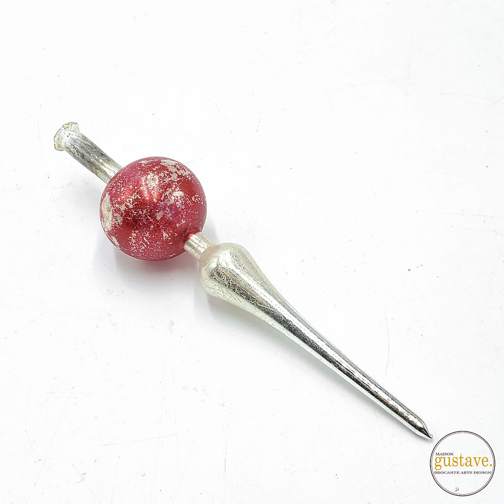 Miniature : Petite cime d'arbre en verre rouge et argent | Ornement de Noël