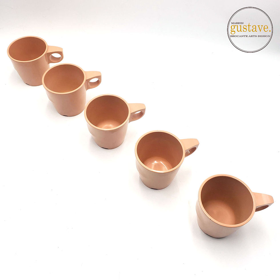 Miniature : Vaisselle Melmac rose saumon