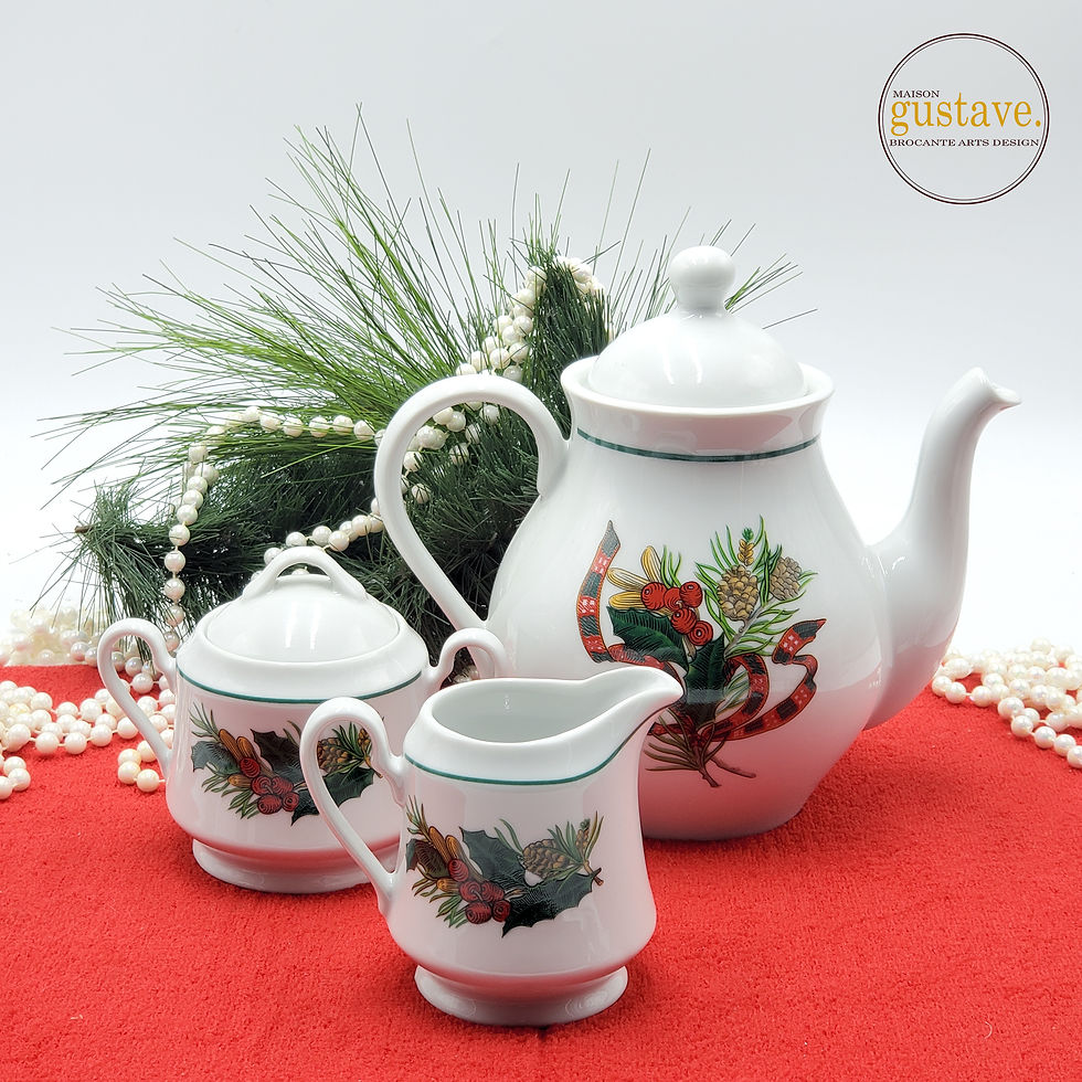 12 couverts Kopin et plats de service | Christmas Heritage