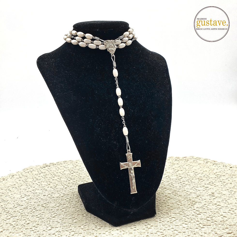 Chapelet de prière fausses perles nacrées