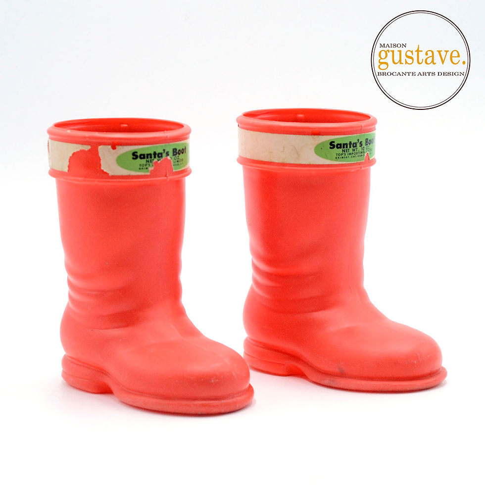 Santa's boots en plastique rouge | 1 disponible