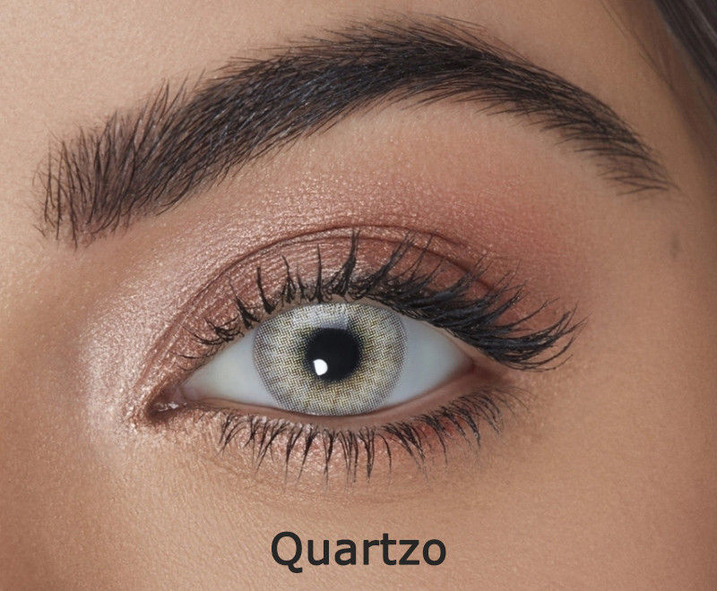 Solotica Hidrocor Quartzo yearly colored contact lenses on eye