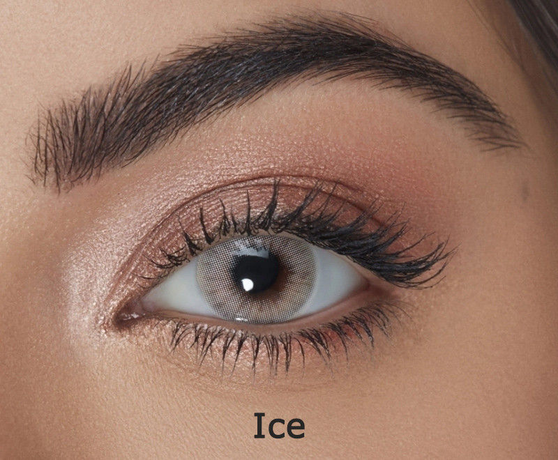 Solotica Hidrocor Ice yearly colored contact lenses on eye