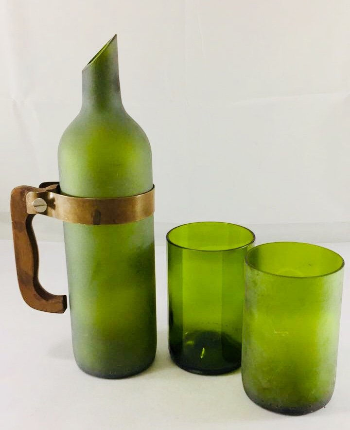 Thumbnail: FROSTED GREEN BOTTLE WATER FLASK - CARAFE SET