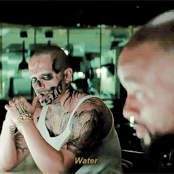 tumblr_odoud8pkvI1v4gjmko5_250.gif