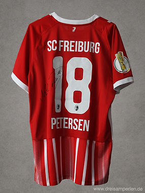 SC_Freiburg_Trikot_2011_12_031.jpg