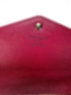 Thumbnail: Louis Vuitton Sarah Wallet Monogram/Fuchsia - DOL2262