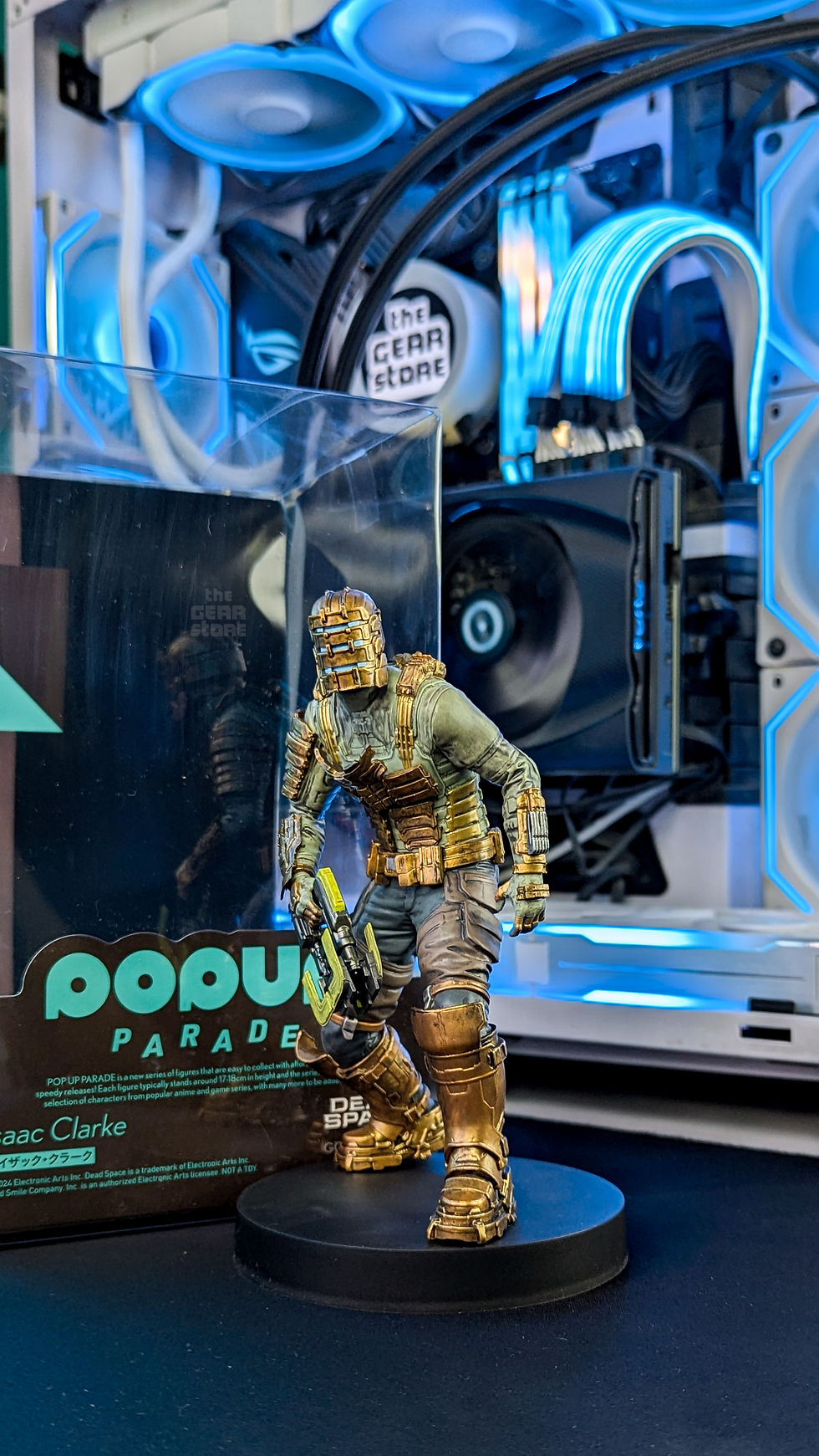 POP UP PARADE Isaac Clarke figure from Dead Space, depicting Isaac in his RIG suit holding a Plasma Cutter, with detailed scu