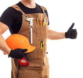2400-construction-worker-with-safety-helmet-giving-thumbs-up.jpg