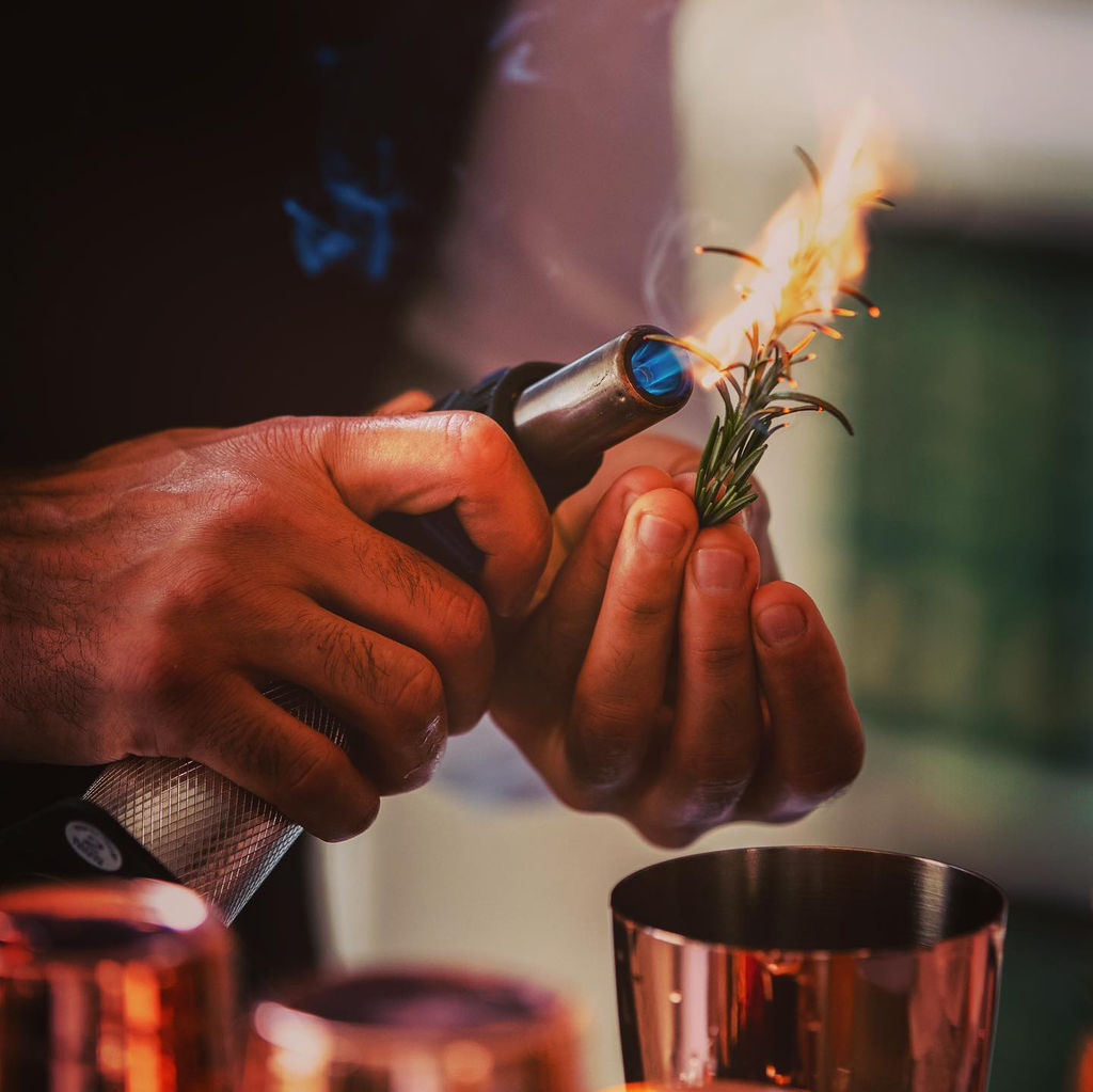 Mobile Cocktail Bar Service & Bottled Cocktail Delivery ProCocktails