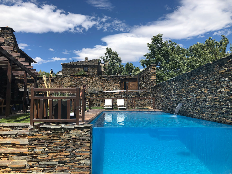 piscinaconencanto.jpeg