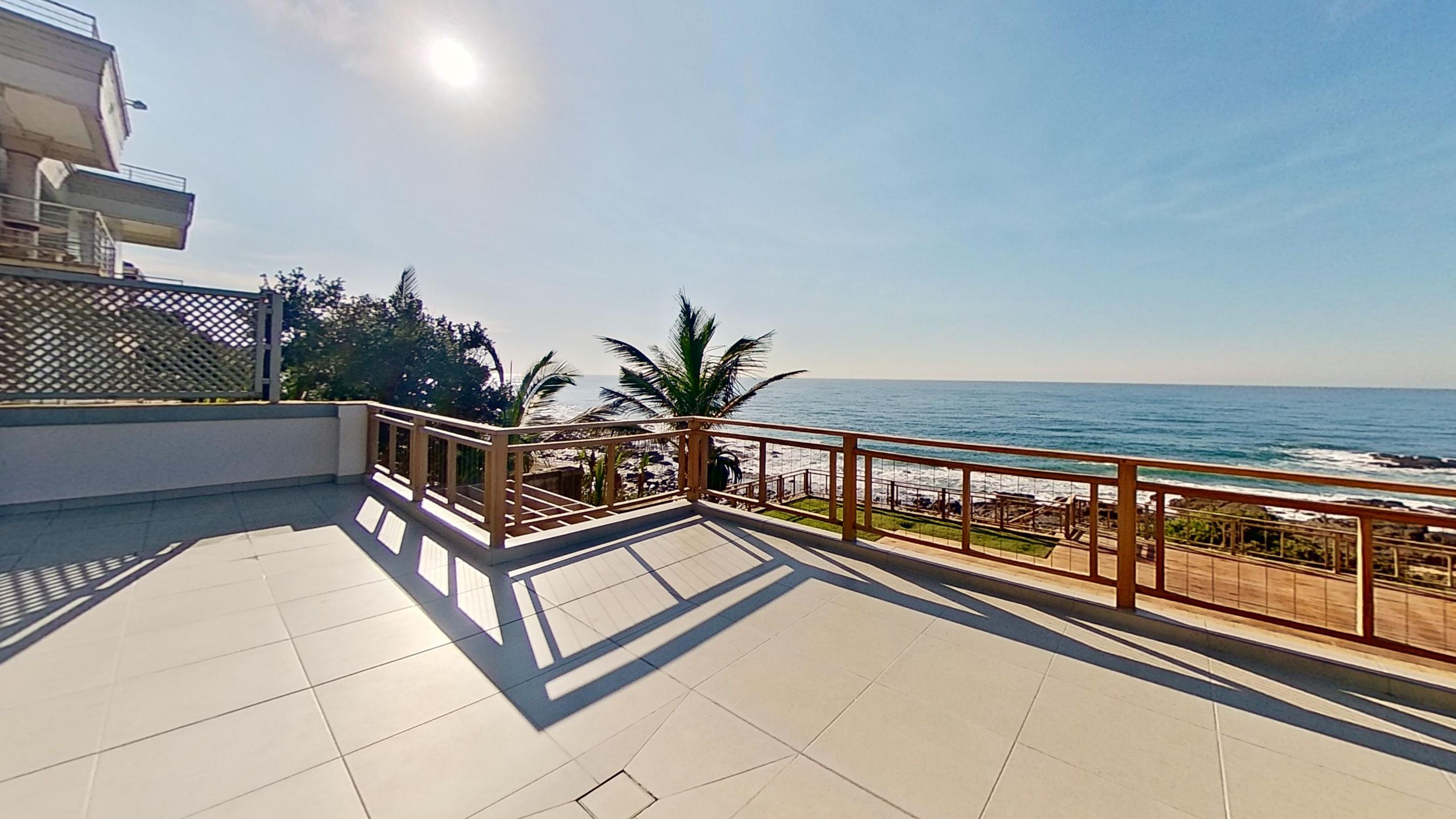 Six-Bedroom Coastal Home in Tinley Manor, Tinley Manor, Ballito, KwaZulu-Natal