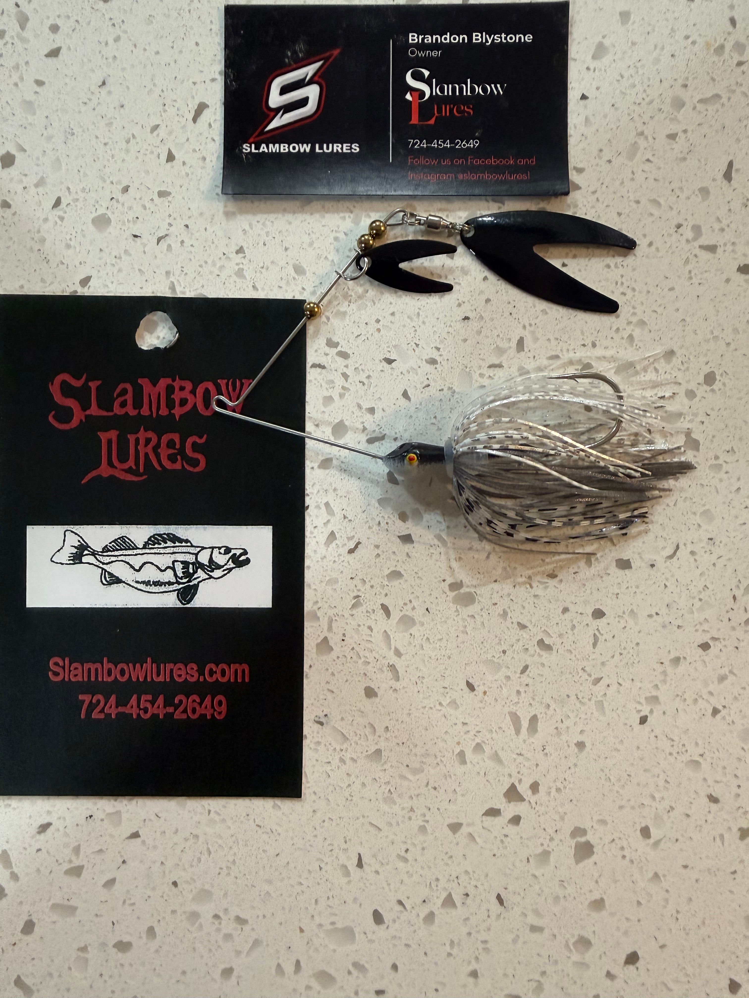 3/8 oz Sparkle Shad Spinnerbait with Black Dakota Blades