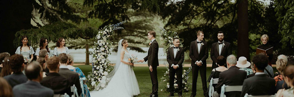 Bendooley estate Beetogether celebrant.jpg