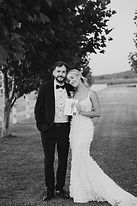 dark-horse-hunter-valley-live-wedding-portraits.jpg