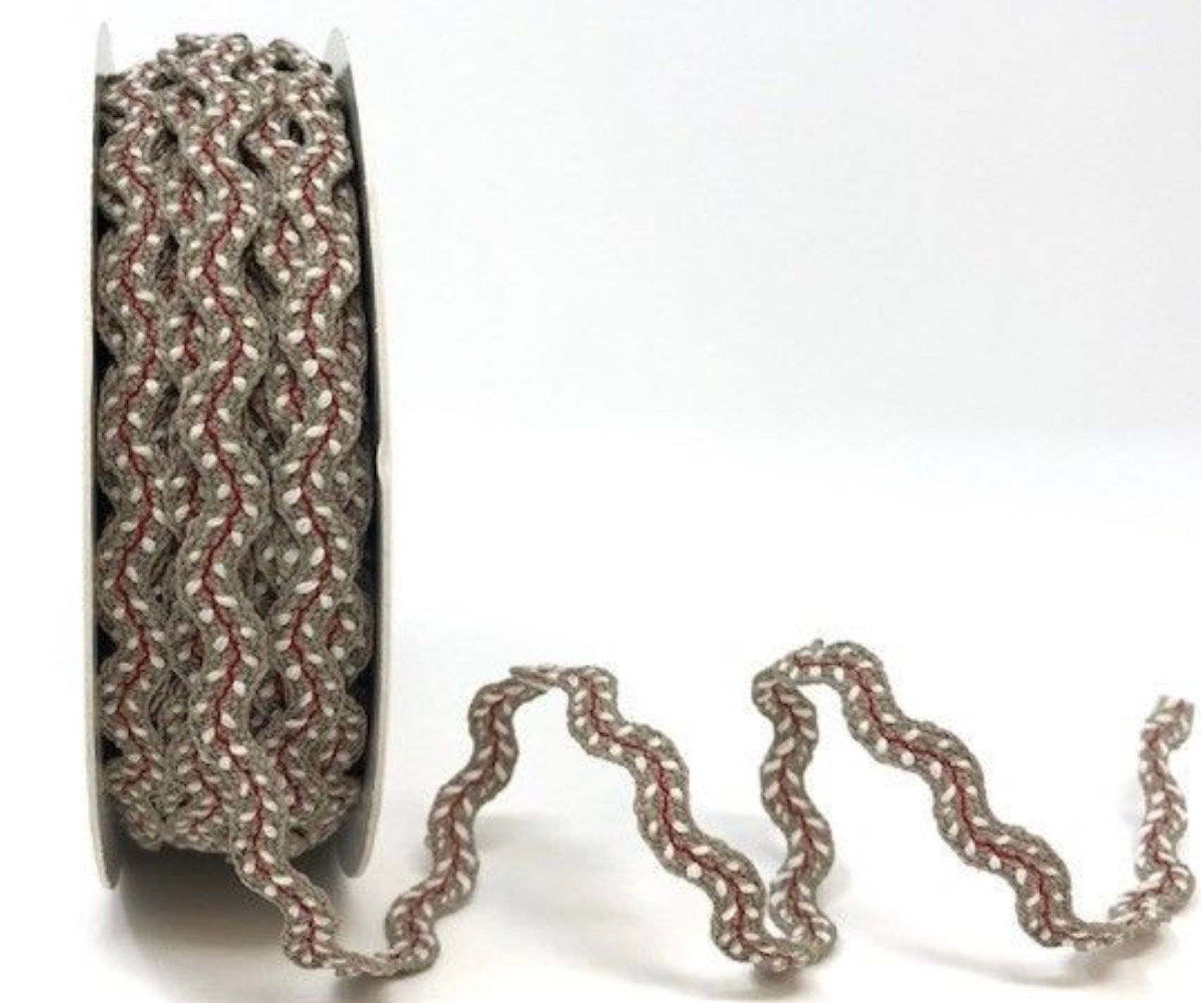 Linen blend mushroom, taupe 10mm Woven Vine Leaf RicRac braid, £ per 3 metres