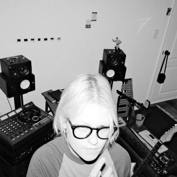 Where Acoustic Turns Electronic: In Conversation with emory