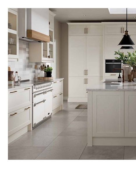 Elegant cream Shaker kitchen design by Carters Interiors