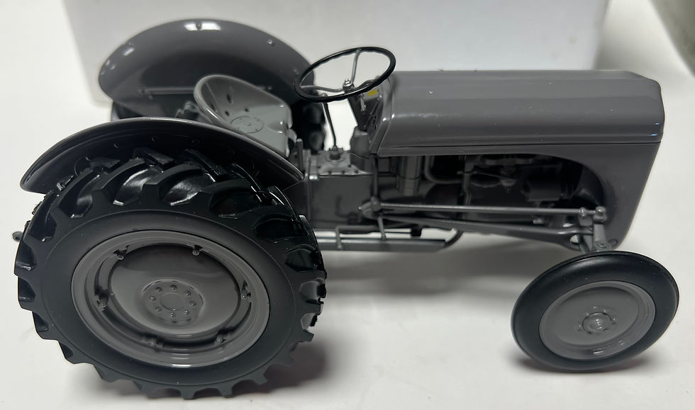 Miniature : Tracteur FERGUSON TEA 20 UH2690