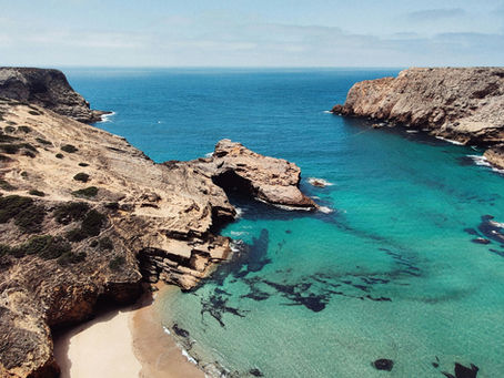 Exploring the Enchanting Beauty of Algarve: A Guide to Portugal's Southern Gem