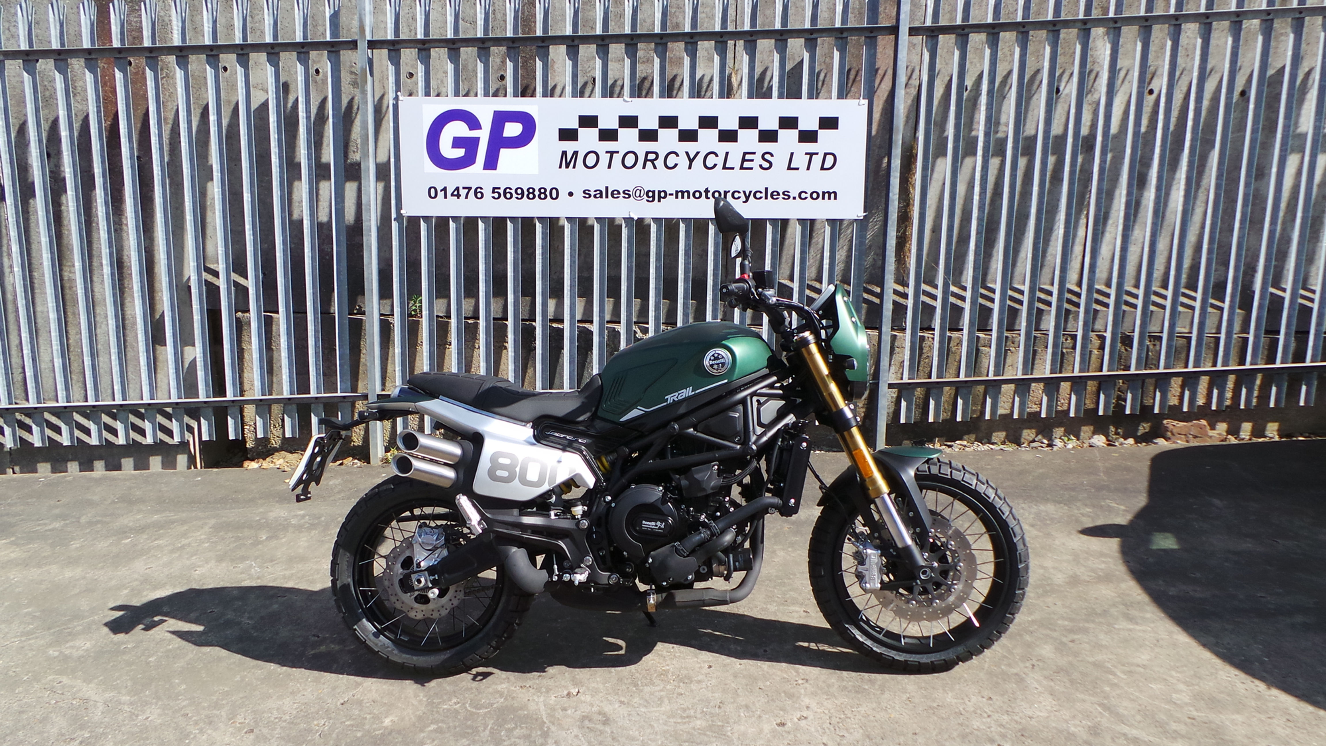 Benelli Leoncino 800 Trail