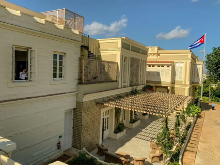 Rússia retomará voos regulares para Cuba e planeja investimentos em hotelaria