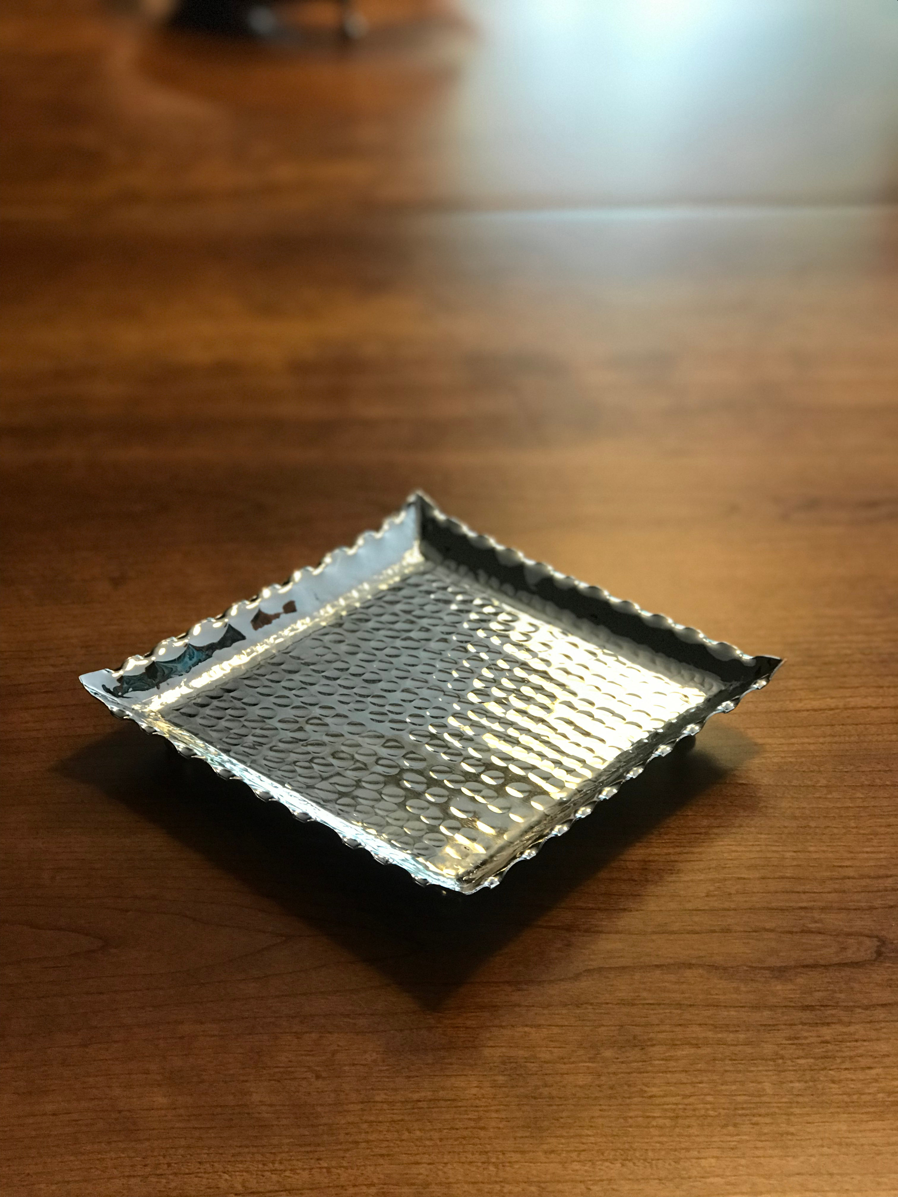 El Dövmesi Bakır Tepsi Kare Dalgalı