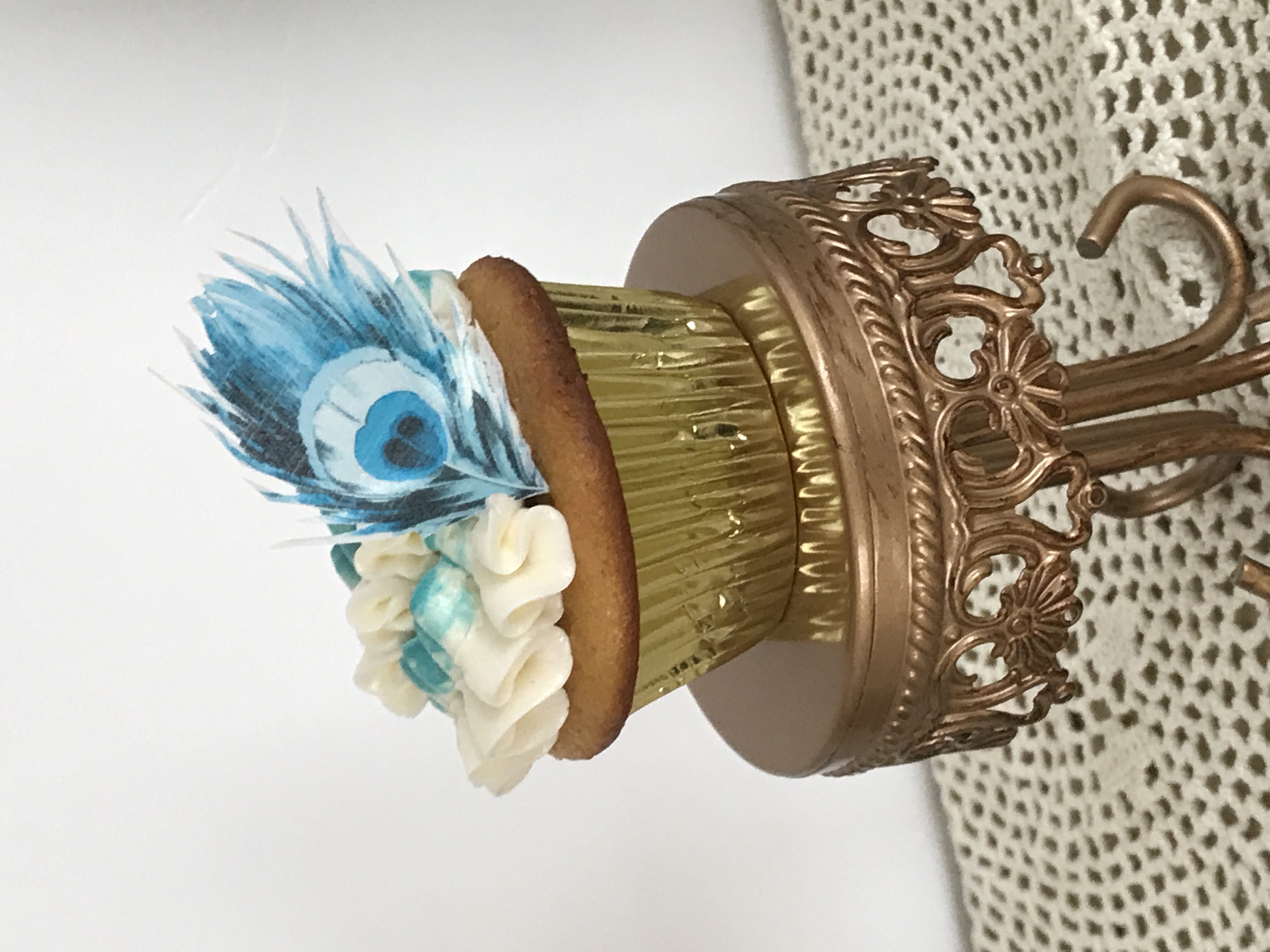 Peacock Cupcake