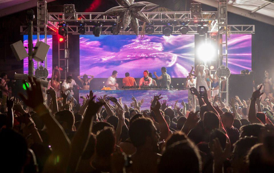 Nikki Beach WMC 2013