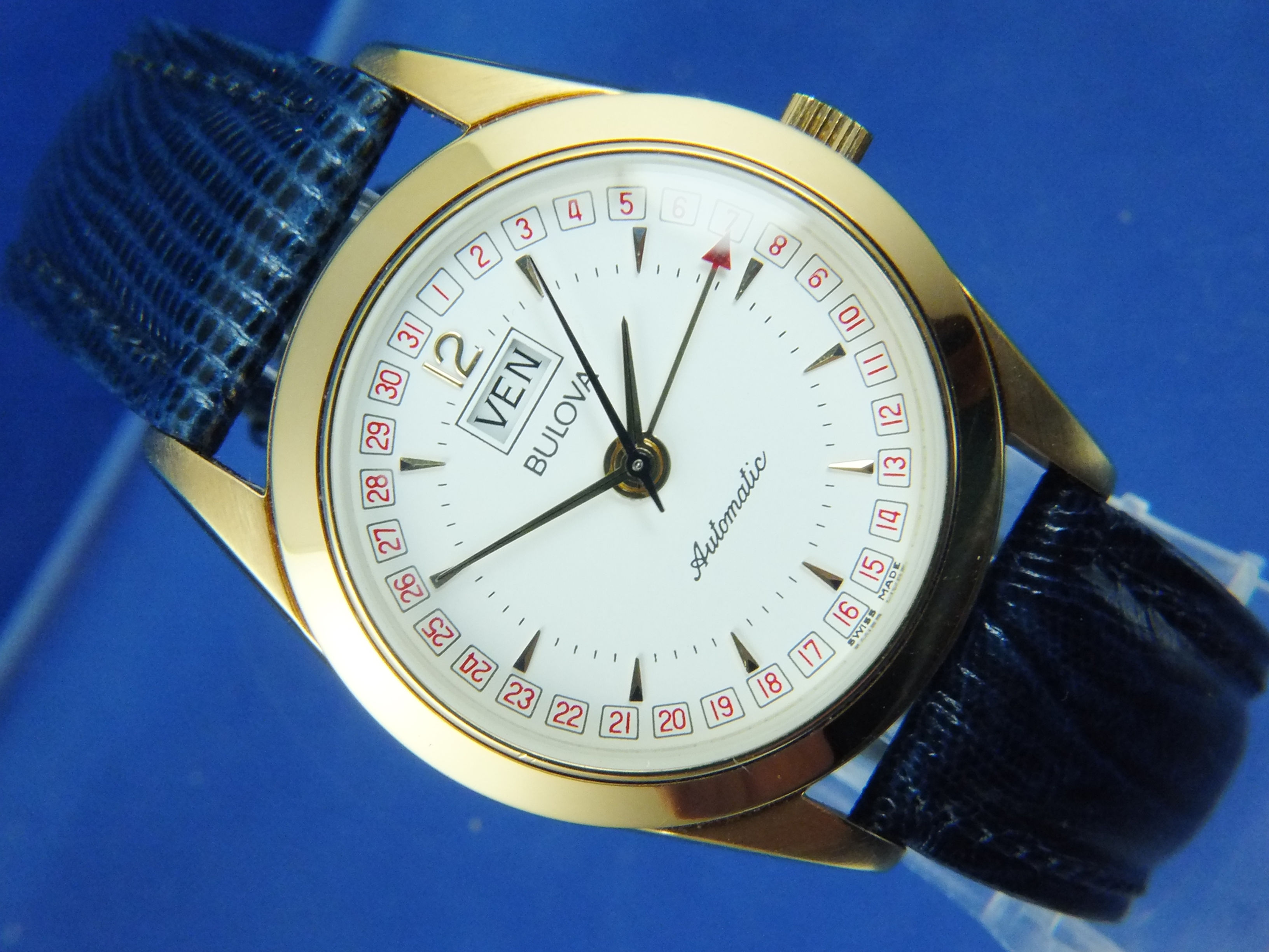 Bulova Automatic Watch NOS Vintage Circa 1990s Swiss Date Pointer ETA 2836-2