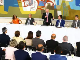 Greve nas Universidades Federais: Impasses no Governo Lula III