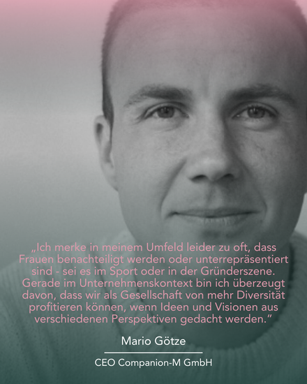 Schwarz-weißes Porträt eines Mannes, dazu ein Zitat über Diversität und die Unterrepräsentation von Frauen in verschiedenen Bereichen.