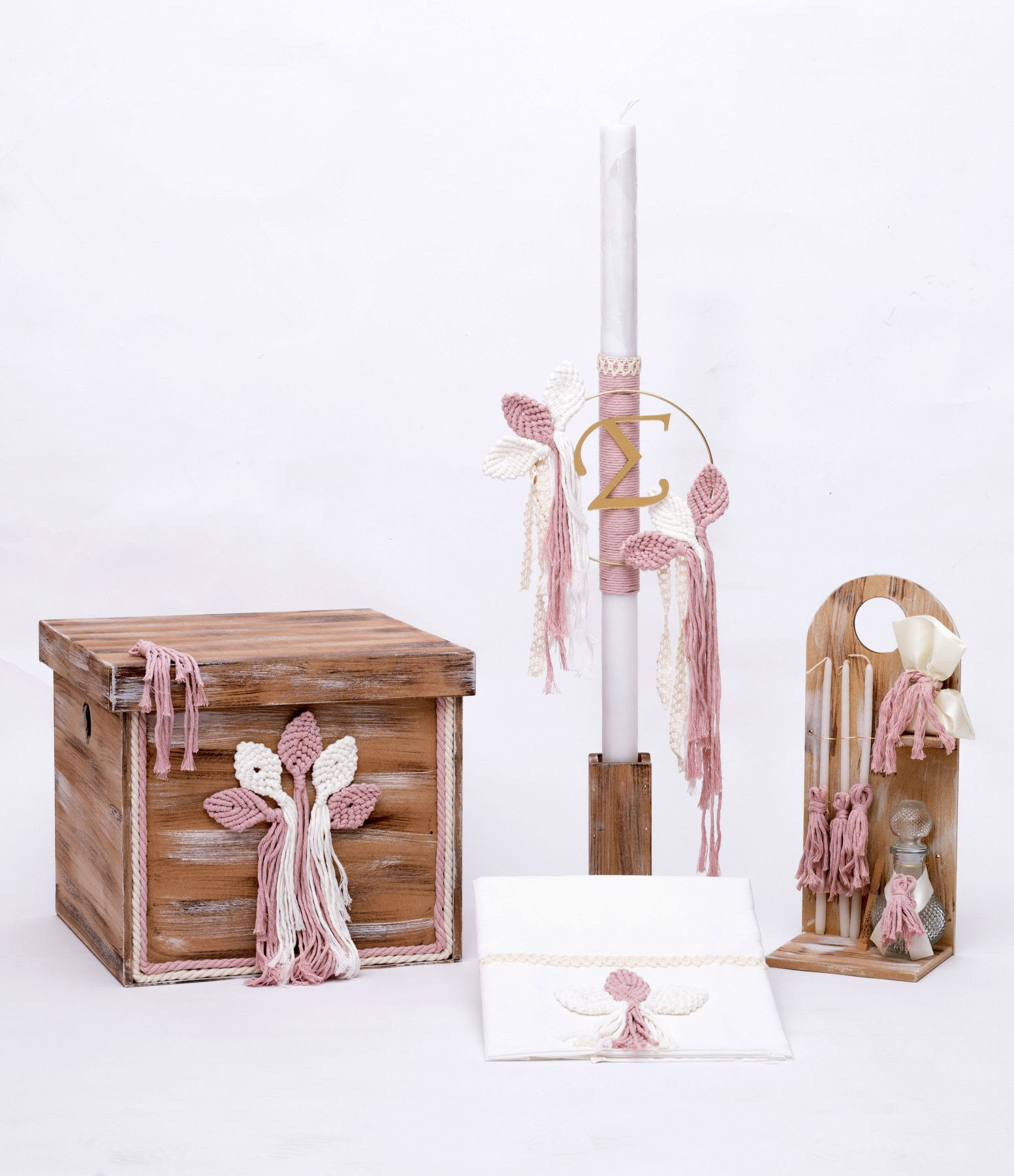 Σετ βάπτισης MACRAME ΛΟΥΛΟΥΔΙA ME ΜΟΝΟΓΡΑΜΜΑ