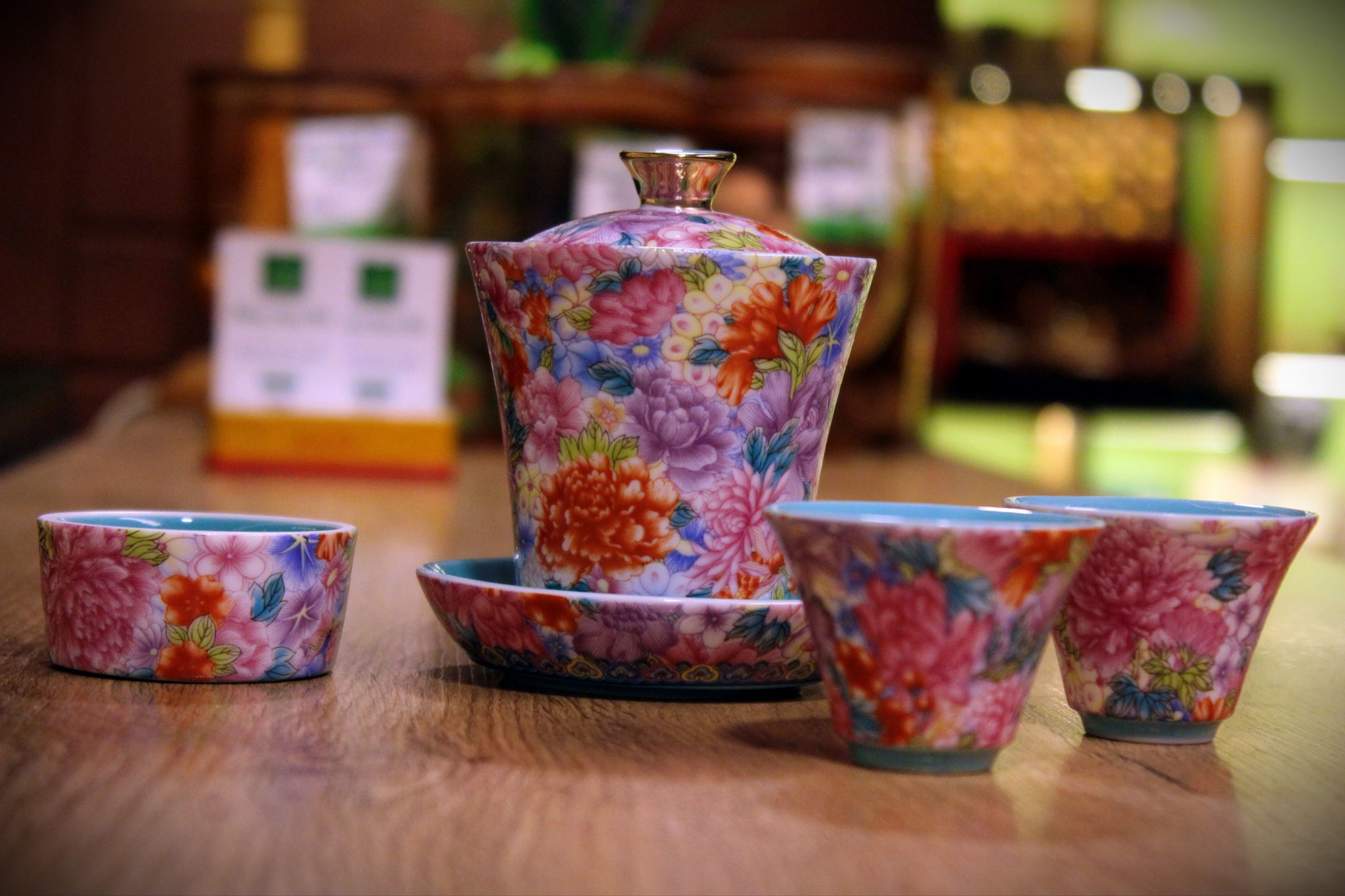 Фарфоровый расписной набор "Bloom" из Цзиндечженьского фарфора