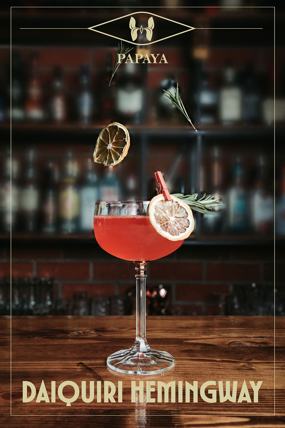 delicieux-cocktail-dans-un-bar.jpg