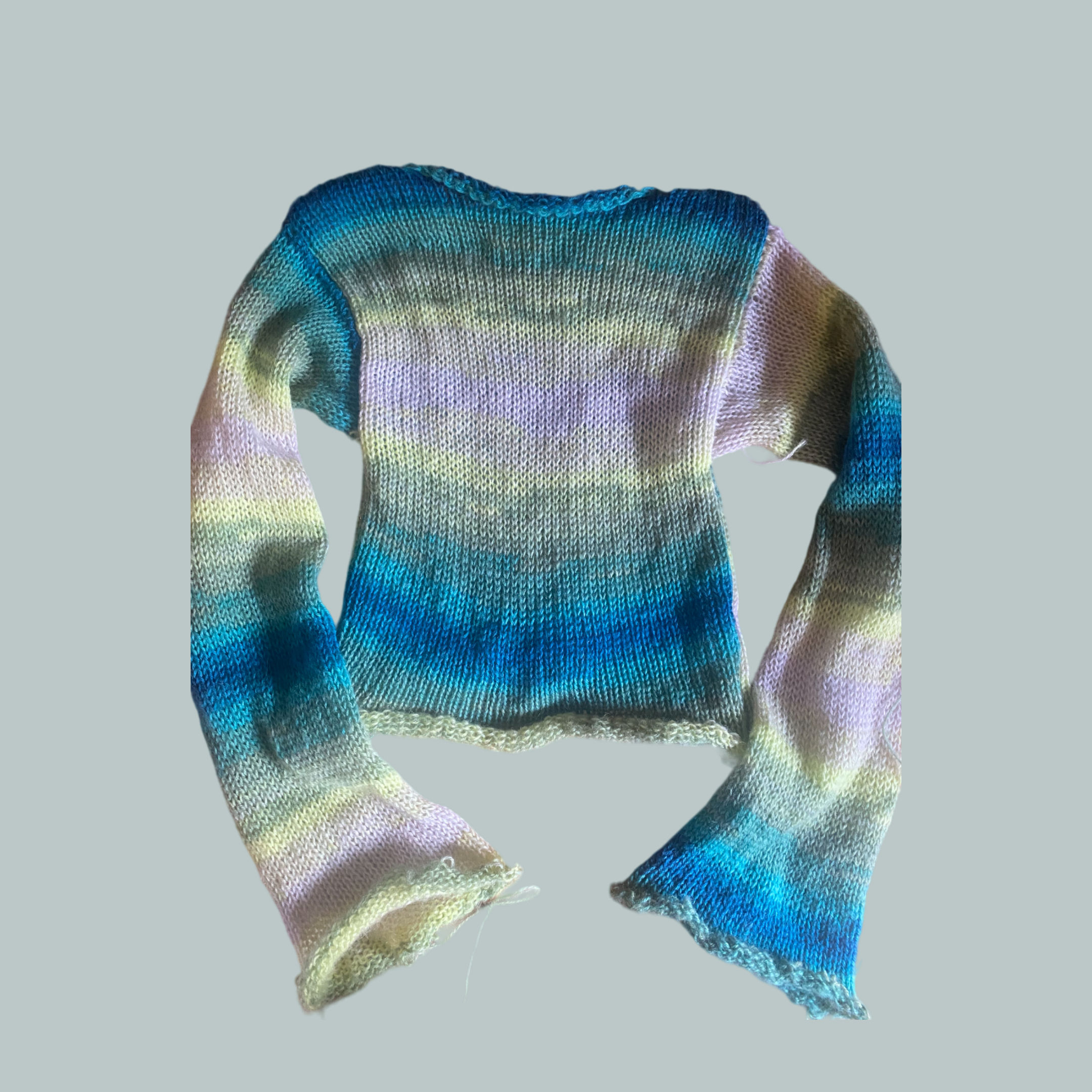 Ombré knit sweater in sh14 forest.