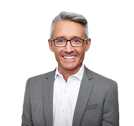 Man in Gray Suit_edited.png