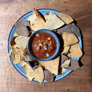 CORN CHIPS & SALSA