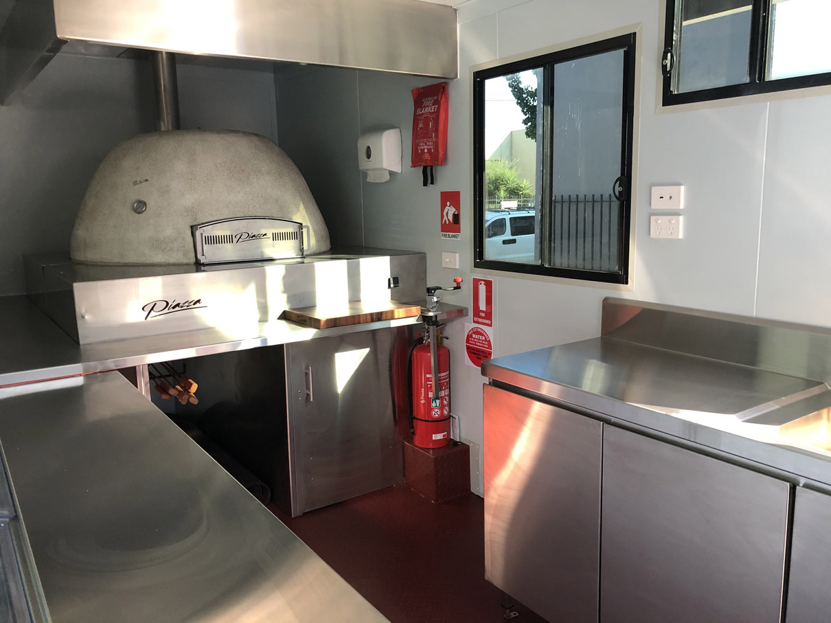 Commercial Ovens | Pizza Ovens & More - Woodfire | Gas | Electric Base