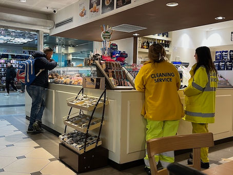 イタリア出張で臨時休業のお知らせ